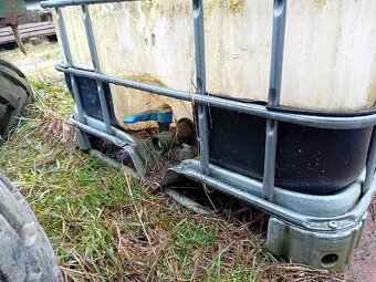 Prodám IBC 1000L - 2