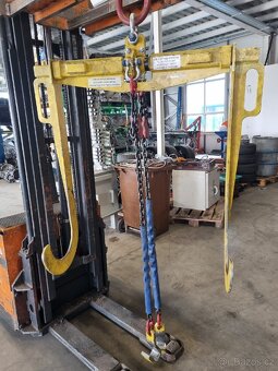 Jeřábová traverza 2000 kg - 2