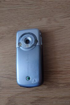 Sony Ericsson k700i - 2