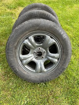 Sobaru Forester 205/60 R16 V - 2