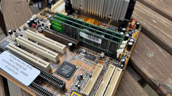 RETRO deska PCChips/Hsin Tech M726 + PII 350 +192 MB-RAM - 2