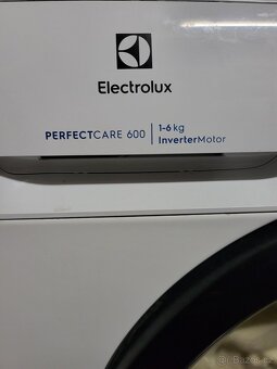 Pračka Electrolux, česká, invertor, hl 40cm - 2