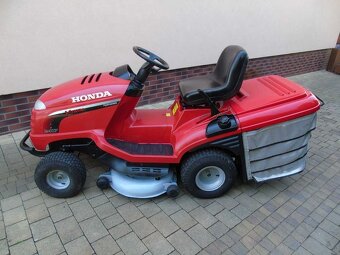 Zahradni traktor Honda 2417 akce 50tis - 2