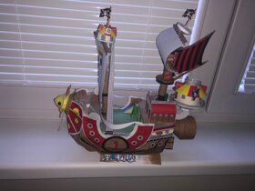 Thousand Sunny One Piece papercraft - 2