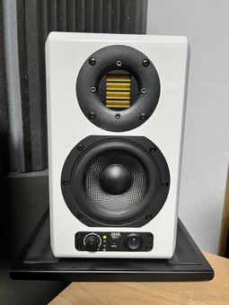 ADAM Audio Artist 3 Glossy White (cena za pár) - 2