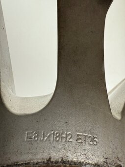 Letní alu sada Touareg lll 5x112 - 2