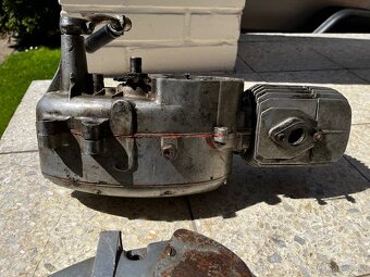 Jawa pionyr motor - 2