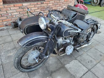 Dněpr,Ural M 72-Kyjevská verze ze sidecar - 2