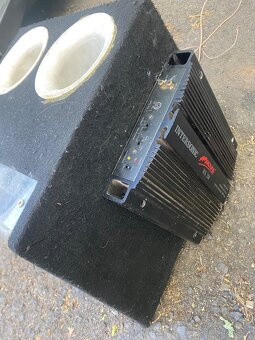 Subwoofer +zesilovač - 2