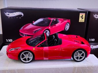 Ferrari 458 Italia spider 1:18 Hot Wheels ELITE - 2