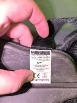 Prodám chrániče Nike - 2