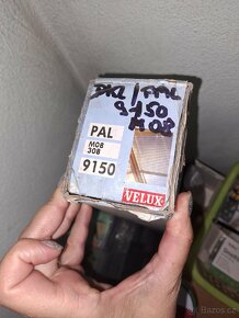 Lamelová žaluzie Velux - 2