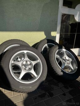 Alu kola R15 - 2