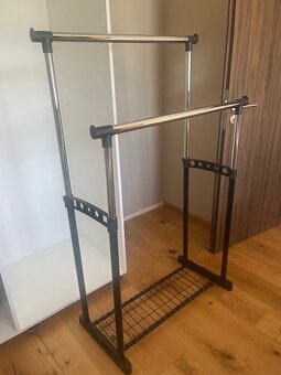 3x věšáky / organizér / stojany na oblečení - 2