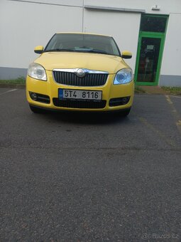 Škoda Fabia II 1.4 16V 63kw Sport - 2