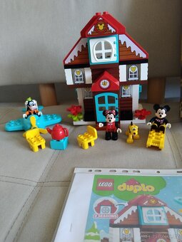Lego duplo 10889 - Mickeyho prázdninový dům - 2