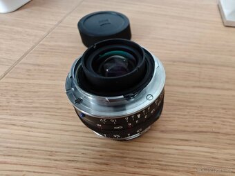 ZEISS C Biogon T 35 mm f/2,8 ZM pro Leica M - 2