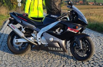 Yamaha yzf 600 thundercat - 2