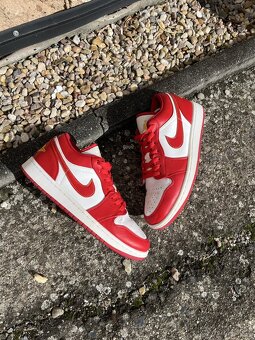 Jordan 1 Low Cardinal Red - 2