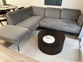 Sametová rohová pohovka Fluente (Westwing) - 2