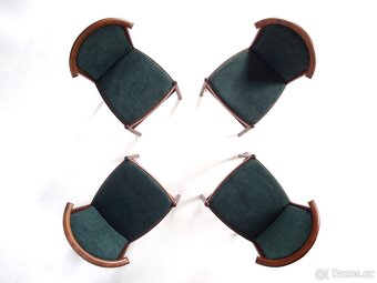 Velké čalouněné židle TON, 4 nikdy nepoužité  kusy. - 2