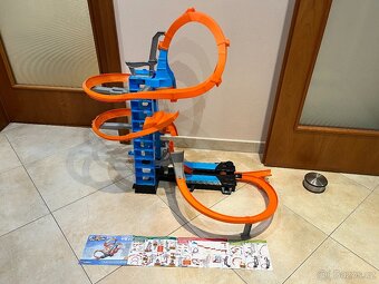 HOT WHEELS Věž Nebeské Kraksy - 2