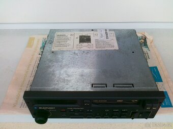 Prodám autorádio BLAUPUNKT - 2