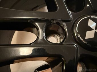 R18 ORIG. DISKY MITSUBISHI 5X114,3 7,5JX18 ET39 - 2