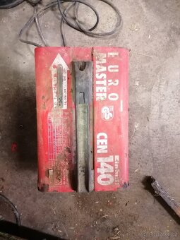 Einhell svářečka - 2