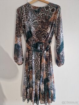 Dámské barevné elastické šaty velikost L - 2