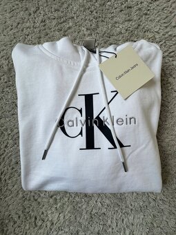 CK mikina s visačkou - 2