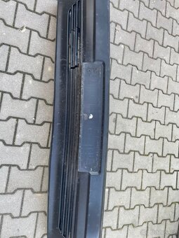 Nárazník Mercedes 190 w201 - 2