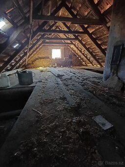 Dům se stodolou - 2