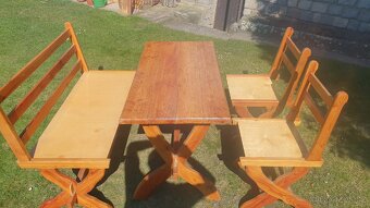 Nábytek dřevěný - 2