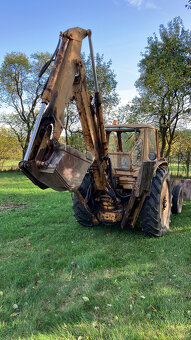 traktorbagr Bělorus - 2