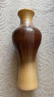 Keramicka vaza - 2