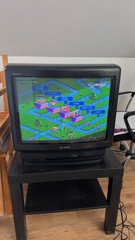 SONY TRINITRON 55cm - 2