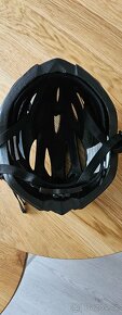Cyklo helma, dámská - 2