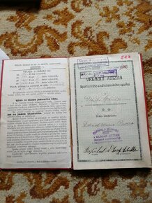 Stará "vkladní knížka" z let 1918 - 1934 - 2