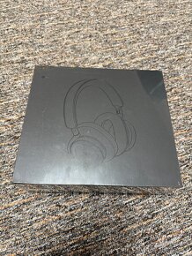 Nová sluchátka Bang & Olufsen Beoplay H95. Zaruka 2 roky. - 2