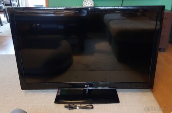 42" LED TV LG 42LS3400, DVD, Chromecast, Set top box - 2