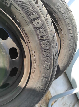 Letni kola 195/65 R15 Ford Focus - 2