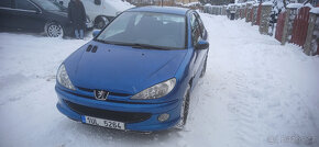 peugeot 206 1.4 benzín r.v.2006 modrá metalíza - 2