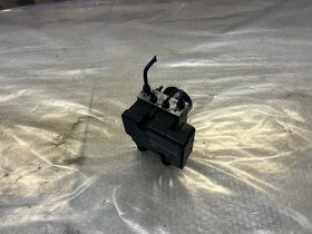 ABS 2.0 TDI 103 KW CFHC VW TOURAN 1T3 1K0614117S - 2