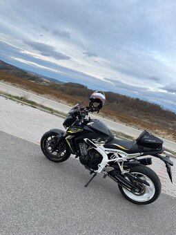 Honda BC650F - 2