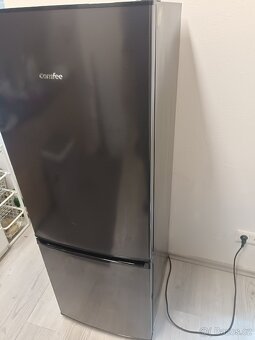 Lednička s mrazákem comfee - 2