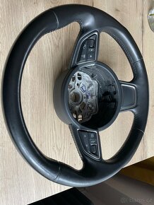 Kulatý volant AUDI A6, A7 4G - 2