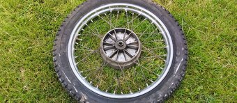 Zadní kolo Jawa 350/634,632,638,639,640 - 2