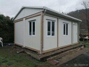 Sestava z obytných kontejnerů - 2