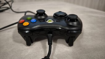Xbox 360 drátový ovladač - 2